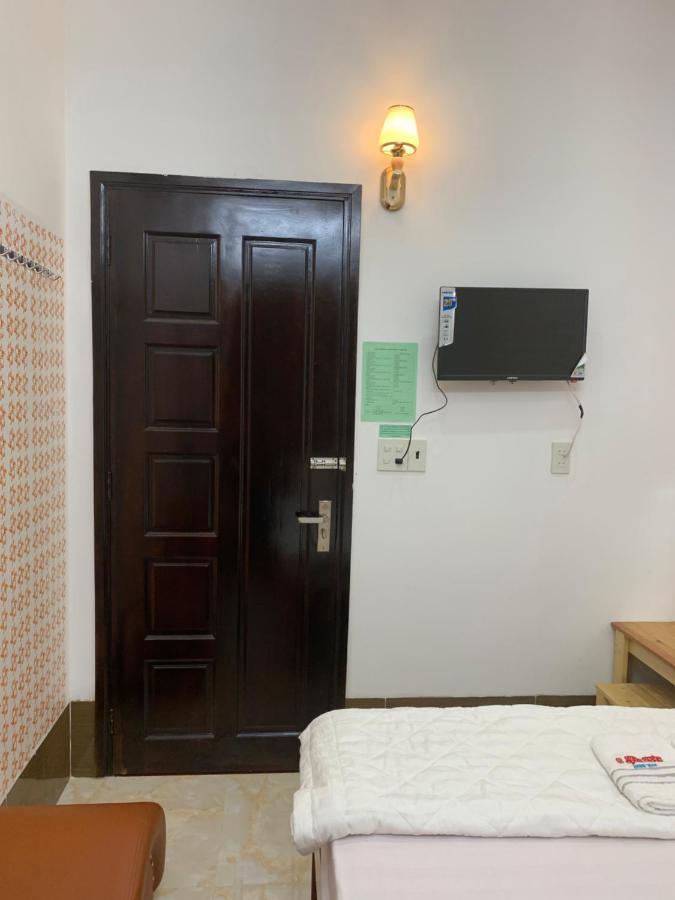 Hostel Hạnh Phát 9 Can Tho Esterno foto